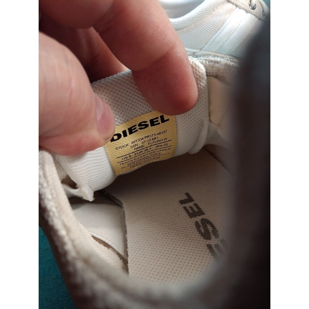 Vintage Diesel Futuro W Low top Y2K Shoes Size 8 White Suede - Picture 6 of 6